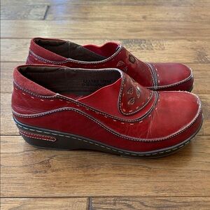 Spring Step L'Artiste Burbank Clogs Red Leather Size 40 / US 9